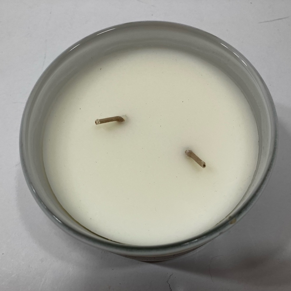 Sand + Fog Tropical Citrus Candle - Picture 7 of 8